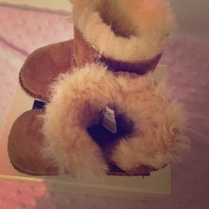 Ugg infant booties